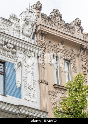 Art Nouveau Gebäude, architektonische Details, UNESCO-Weltkulturerbe, Riga, Lettland, Baltikum, Europa Stockfoto