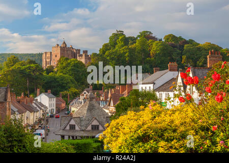 Schloss Dunster, Somerset, England, Vereinigtes Königreich, Europa Stockfoto