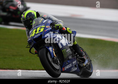 Circuit de Valencia, Valencia, Spanien. 16 Nov, 2018. MotoGP von Valencia, Freitag Freies Training; Movistar Valentino Rossi (Yamaha) während einer nassen und stürmischen freie Praxis Credits: Aktion plus Sport/Alamy leben Nachrichten Stockfoto