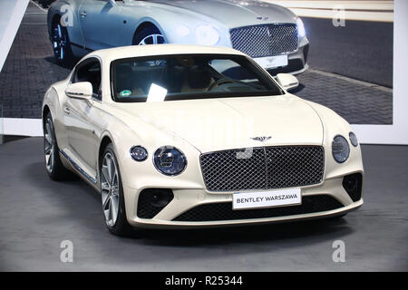 Corato, Polen, 16. November 2018: Bentley stellt den letzten Auto Modell an der Warschauer Motor Show. Credit: Jake Ratz/Alamy leben Nachrichten Stockfoto