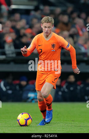 Rotterdam, die Niederlande. 15. November 2018. ROTTERDAM, Stadion De Kuip, 03.12.-20-18, Fußball, Saison 2018 / 2019, Niederlande player Frenkie de Jong während der Nationen Liga Spiel Niederlande - Frankreich Credit: Pro Schüsse/Alamy leben Nachrichten Stockfoto