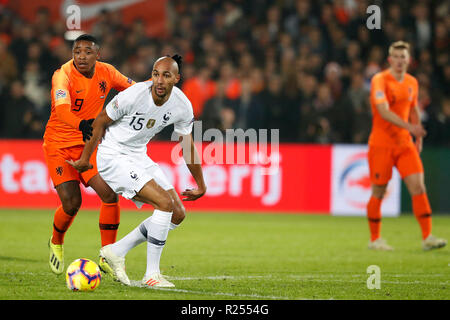 Rotterdam, die Niederlande. 15. November 2018. ROTTERDAM, Stadion De Kuip, 03.12.-20-18, Fußball, Saison 2018 / 2019, Niederlande player Steven, Steven Bergwijn Nzonzi während der Nationen Liga Spiel Niederlande - Frankreich Credit: Pro Schüsse/Alamy leben Nachrichten Stockfoto