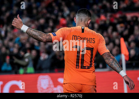 Rotterdam, die Niederlande. 15. November 2018. ROTTERDAM, Stadion De Kuip, 03.12.-20-18, Fußball, Saison 2018 / 2019, Niederlande player Memphis Depay während der Nationen Liga Spiel Niederlande - Frankreich Credit: Pro Schüsse/Alamy leben Nachrichten Stockfoto