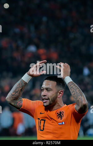 Rotterdam, die Niederlande. 15. November 2018. ROTTERDAM, Stadion De Kuip, 03.12.-20-18, Fußball, Saison 2018 / 2019, Niederlande player Memphis Depay während der Nationen Liga Spiel Niederlande - Frankreich Credit: Pro Schüsse/Alamy leben Nachrichten Stockfoto
