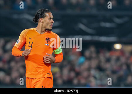 Rotterdam, die Niederlande. 15. November 2018. ROTTERDAM, Stadion De Kuip, 03.12.-20-18, Fußball, Saison 2018 / 2019, Niederlande Spieler Virgil van Dijk während der Nationen Liga Spiel Niederlande - Frankreich Credit: Pro Schüsse/Alamy leben Nachrichten Stockfoto