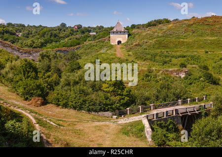 Die Ruinen der alten Burg. Khotyn Festung. Die Ukraine Stockfoto