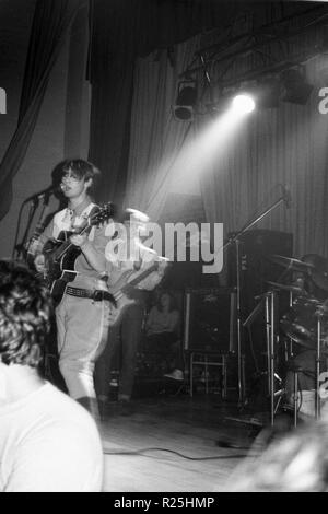 Aztec Camera Live bei James Byrom Hall Liverpool circa 1983. Stockfoto