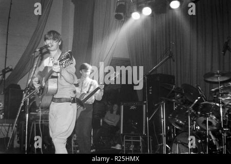 Aztec Camera Live bei James Byrom Hall Liverpool circa 1983. Stockfoto