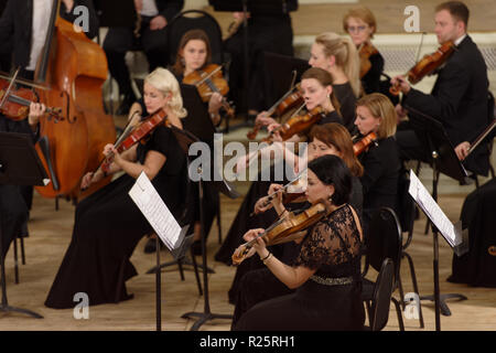 St. Petersburg, Russland - November 16, 2018: St. Petersburg Capella Symphony Orchestra Werke von Joseph Haydn in Sankt-petersburg Internatio Stockfoto
