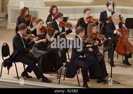 St. Petersburg, Russland - November 16, 2018: St. Petersburg Capella Symphony Orchestra Werke von Joseph Haydn in Sankt-petersburg Internatio Stockfoto
