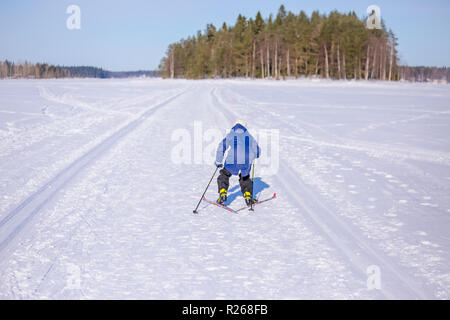 Blick auf die Skipisten von Sotkamo, Finnland Stockfoto
