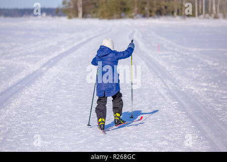Blick auf die Skipisten von Sotkamo, Finnland Stockfoto