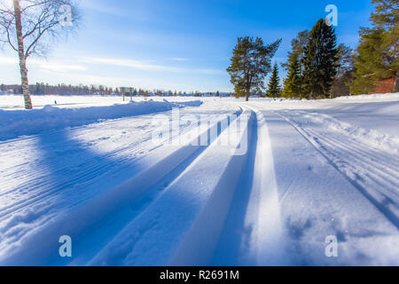 Blick auf die Skipisten von Sotkamo, Finnland Stockfoto