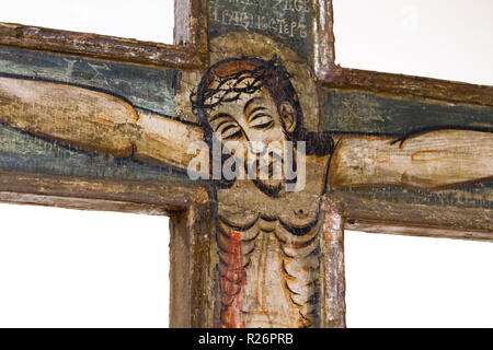 Bardejov, Slowakei. 9. August 2018. Ein Symbol Kreuz mit Jesus gekreuzigt. Aus einer byzantinischen Kirche. Derzeit in einem Museum in Bardejov. Stockfoto