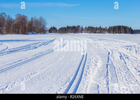 Blick auf die Skipisten von Sotkamo, Finnland Stockfoto