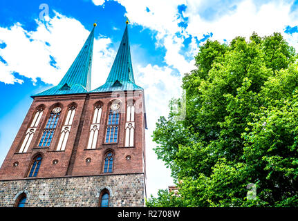 Kirche von St. Nikolaus in Berlin. Im historischen Nikolaiviertel entfernt. Jetzt die Niederlassung Brandenburg der das Museum als Teil der Stiftung C Stockfoto