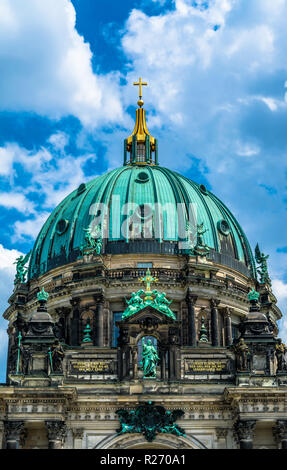 Berliner Dom - die größte protestantische Kirche in Deutschland. Auf der Museumsinsel in Berlin. Stockfoto