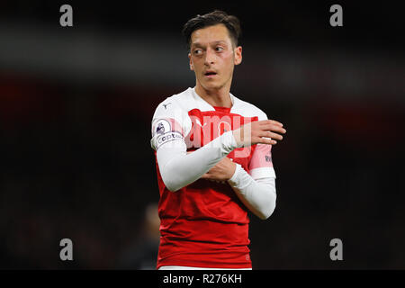 Mesut Ozil von Arsenal Arsenal v Wolverhampton Wanderers, Premier League, Emirates Stadium, London (Holloway) - 11. November 2018 Stockfoto