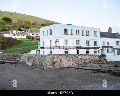 Die Fo'c's Le Pub und Restaurant am Strand von im Combe Martin, Devon, Großbritannien Stockfoto