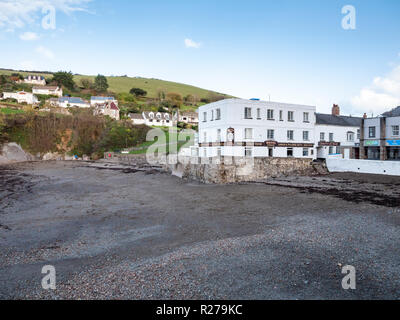 Die Fo'c's Le Pub und Restaurant am Strand von im Combe Martin, Devon, Großbritannien Stockfoto