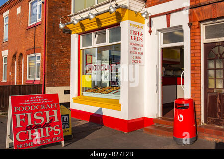 Foodcraft Fish und Chips shop in Winsford Cheshire UK Stockfoto