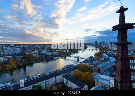 Frankfurt am Main: Blick vom Dom (Kathedrale), Main, Hessen, Hessen, Deutschland Stockfoto