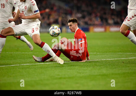 Cardiff City Stadium, Cardiff, Wales, UK. 16. November 2018. Wales v Dänemark, UEFA Nationen Liga, Liga B, Gruppe 4, Fußball, Cardiff City Stadium, Cardiff, Großbritannien - 16 May 2018: Tom Lawrence von Wales. Credit: Phil Rees/Alamy leben Nachrichten Stockfoto