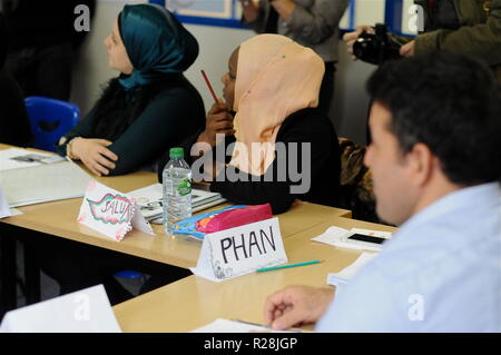 Flüchtlinge besuchen Training Workshop, Lyon, Frankreich Stockfoto