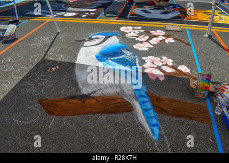 Newhall, Ca. Sept. 21, 2018 - Den chalk Art Festival in der Innenstadt von Newhall, wo viele Künstler ihre Zeichnungen auf der Straße Oberfläche präsentiert. Stockfoto