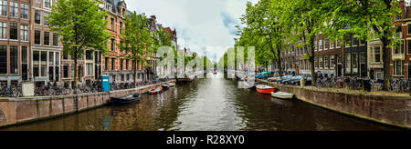 Szene aus dem Zentrum von Amsterdam in Holland Stockfoto