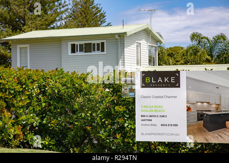 Weatherboard in Sydney vermarktet werden zum Verkauf, Sydney, Australien Stockfoto