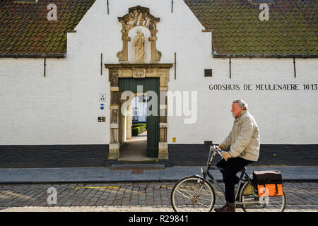 Armenhäuser De Meulenaere und Sint-Jozef in Brügge, Belgien, Stockfoto