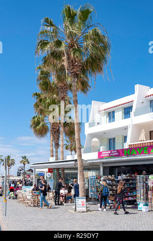 Seafront Geschäfte, Poseidonos Avenue, Paphos (Pafos), Pafos Bezirk, Republik Zypern Stockfoto