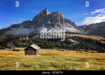 Mount Peiterkofel - Würzjoch - Passo delle Erbe - Alto Adige Italien Stockfoto