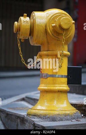 Hydrant gelb, Hongkong Stockfoto