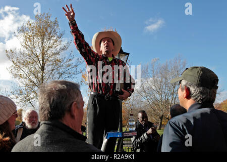 Sonntag Redner und Zuhörer bei Speakers Corner, in der Nähe von Marble Arch, Hyde Park, London, UK Stockfoto