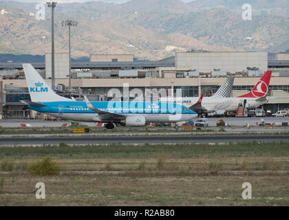 KLM Boeing737-700 (PH-BGM) am Flughafen Málaga (AGP). Spanien. Stockfoto