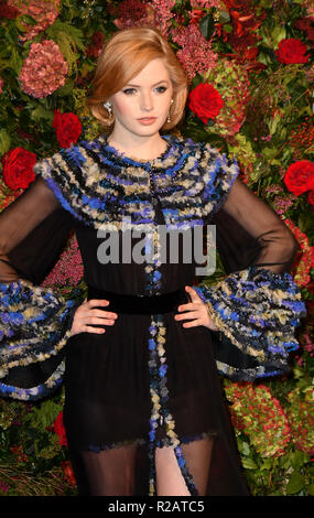 Ellie Bamber besucht Evening Standard Theater Award Theatre Royal, am 18. November 2018, London, UK. Stockfoto