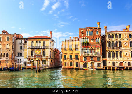 Mittelalterlichen Palästen Dario und Salviati in Grand Canal, Summer View Stockfoto