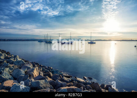 San Diego, Kalifornien, USA. Hafen von San Diego fotografiert auf einem November Morgen. Stockfoto