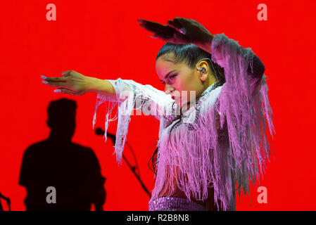 BARCELONA - 15.Juni: Rosalia (flamenco Sänger) führt in ein Konzert im Sonar Festival am 15. Juni in Barcelona, Spanien 2018. Stockfoto