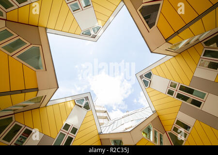 Rotterdam/Holland - 15. Mai 2013: Cube Häuser von Rotterdam Stockfoto