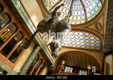 Die Statue von König Wenzel in Prag. Nach oben Pferd Statue Stockfoto