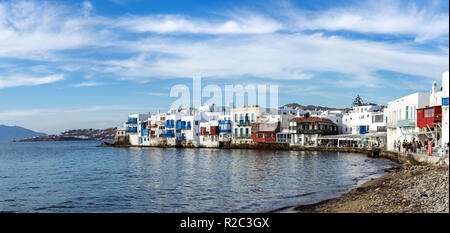 Insel Mykonos, Griechenland. Malerische Szene aus der Gegend, die "Klein Venedig" wegen seiner Ähnlichkeit mit Venedig. Stockfoto