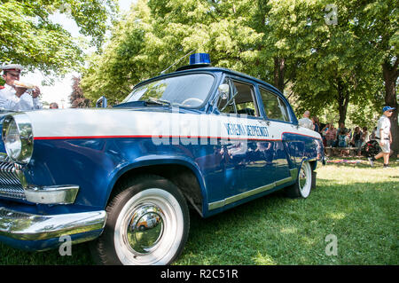 Prag, Tschechische Republik, 26. Mai 2018, Wolga GAZ-21 Polizei Auto Stockfoto