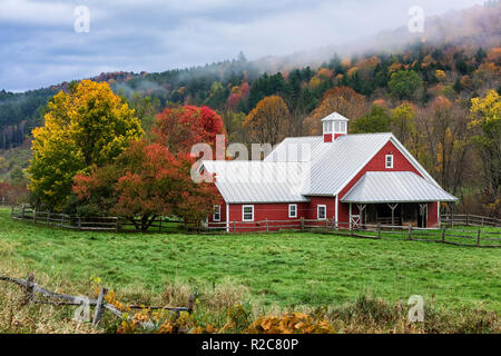 Malerischen roten Scheune, Stockbridge, Vermont, USA. Stockfoto