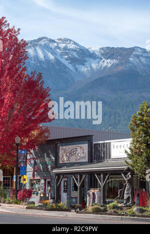 Die Innenstadt von Joseph, Oregon im Herbst. Stockfoto