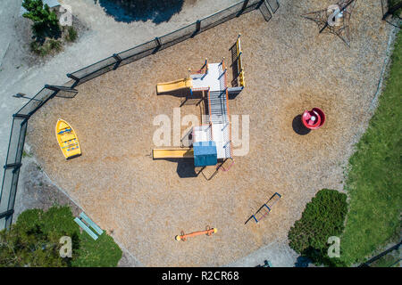 Blick von oben auf die kleinen Spielplatz in Melbourne, Australien - Luftbild Landschaft Stockfoto