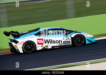 Vallelunga, Italien. 18 Nov, 2018. Lamborghini World Final 2018. Vallelunga Italien 18. November. Leipert Motorsport Auto in Aktion beim 2. Rennen Credit: Fabio Pagani/Alamy leben Nachrichten Stockfoto