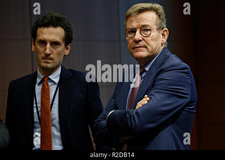 Brüssel, Belgien. November 2018 19. belgische Finanzminister Johan Van Overtveldt nimmt an einer Tagung der EU-Finanzminister der Eurogruppe auf EU-Hauptquartier. Alexandros Michailidis/Alamy leben Nachrichten Stockfoto